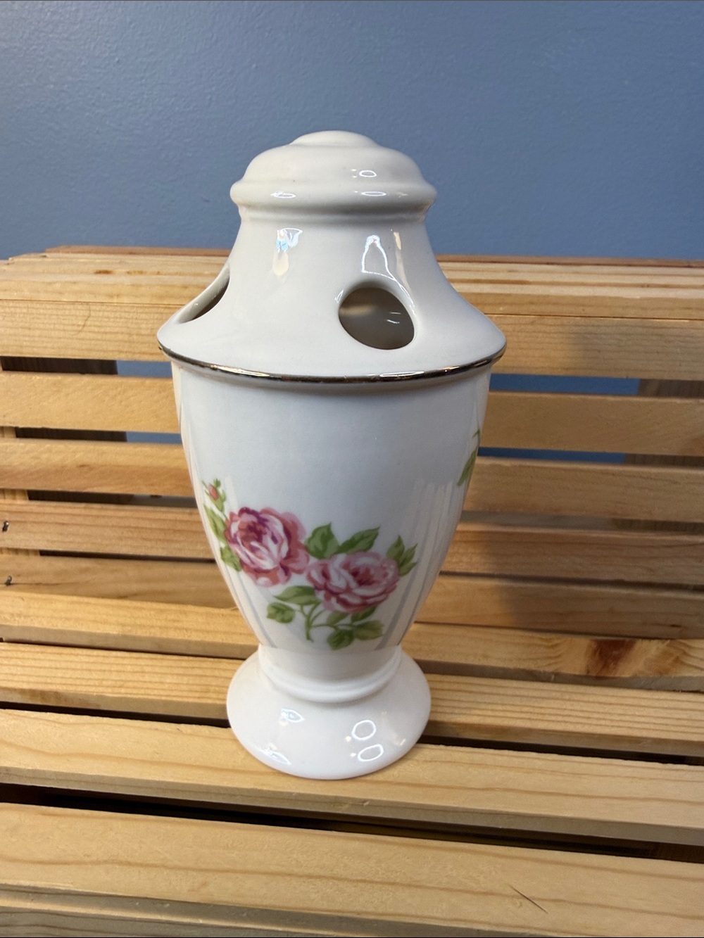 Martha Stewart Ceramic Rise Toothbrush Holder